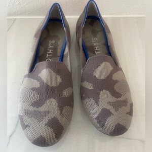 Women's ROTHY'S Mink Dark Gray Camo Loafers Flats Shoes-Size 7